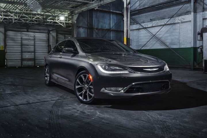Chrysler 200