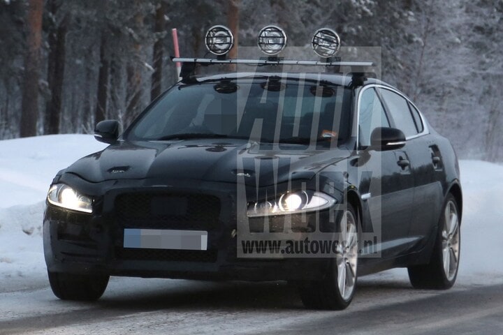Jaguar XF spyshots