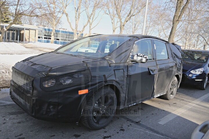 Ford S-Max spyshots