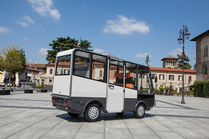 Spijkstaal Minibus