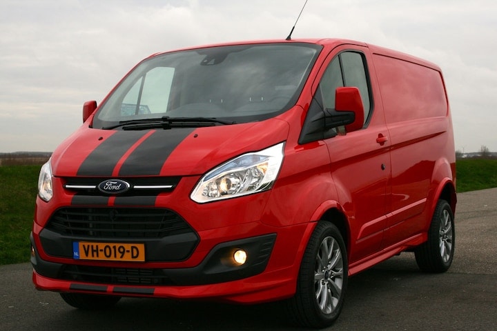 Ford Transit Custom Sport Van