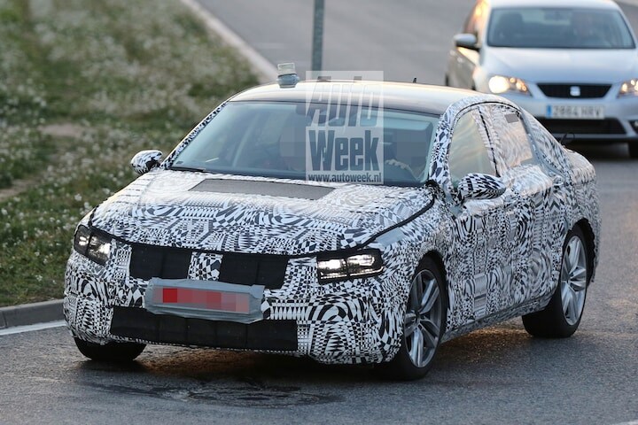 Volkswagen Passat spyshot