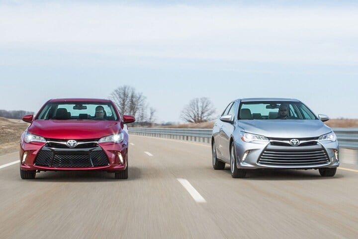 Toyota Camry 2015