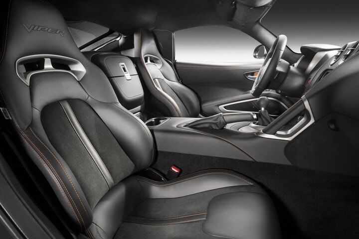 SRT Viper Anodized Carbon Special Edition Time Att