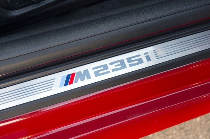 BMW M235i
