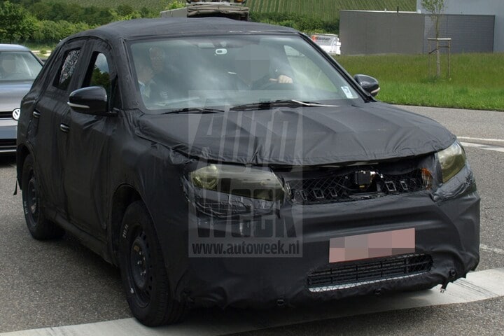 Suzuki Grand Vitara spyshot