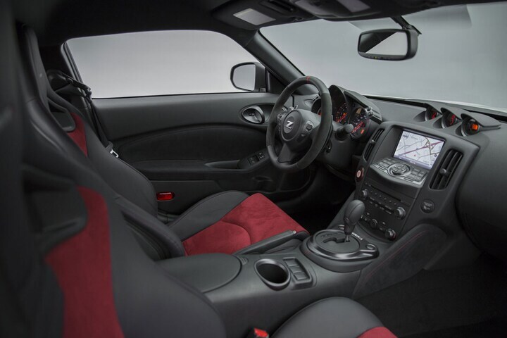 Nissan 370Z Nismo