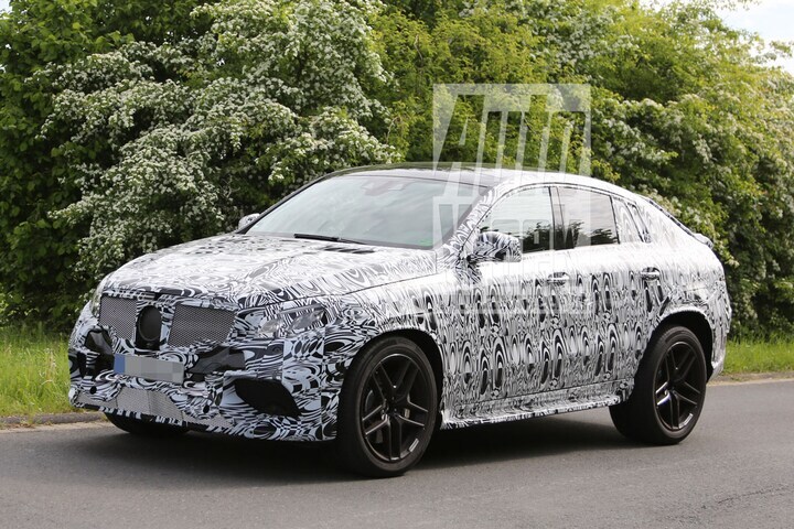 Mercedes MLC-klasse AMG spyshots
