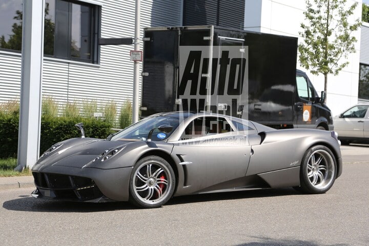 Pagani Huayra spyshots