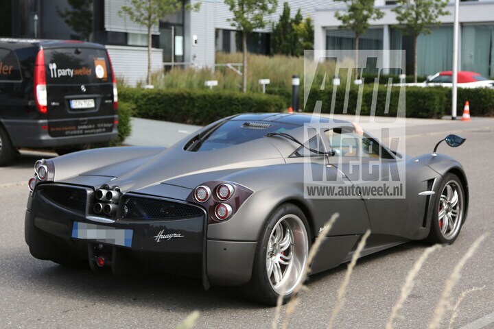 Pagani Huayra spyshots