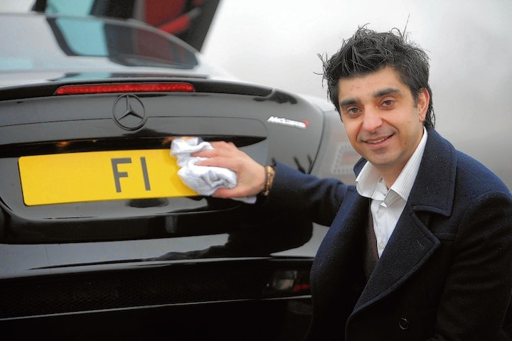Kahn F1 kenteken