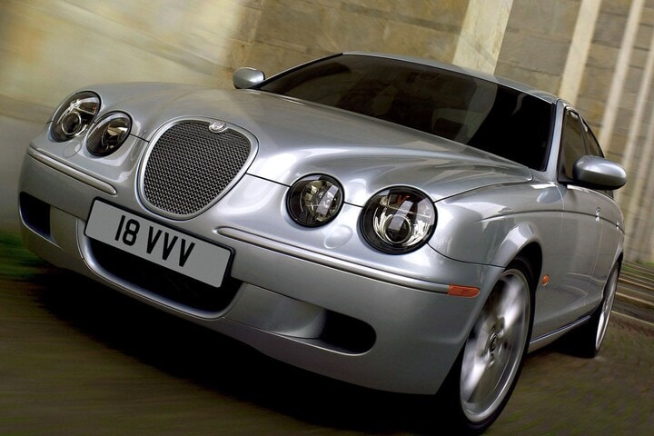 Jaguar S-Type R