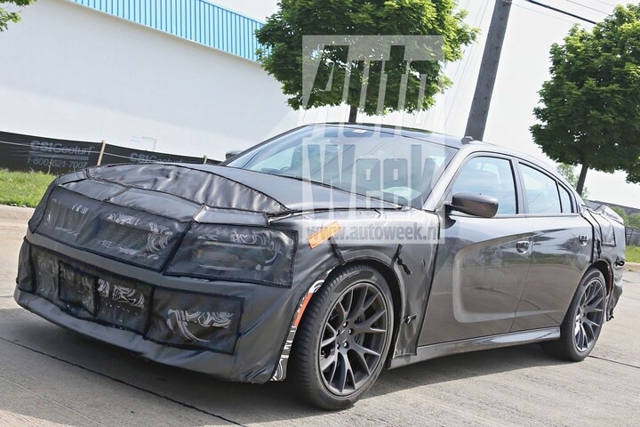 Dodge Charger SRT spyshots