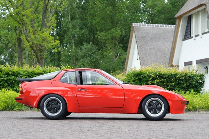 Porsche 924 Carrera GTS Club Sport