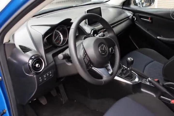 Mazda 2 interieur