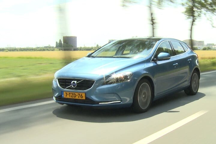 Volvo V40 D4