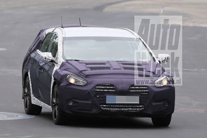 Hyundai i40 facelift spyshots