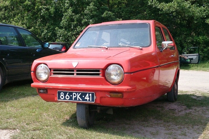Reliant Robin