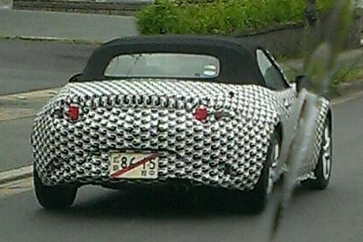 Mazda MX-5 spyshots