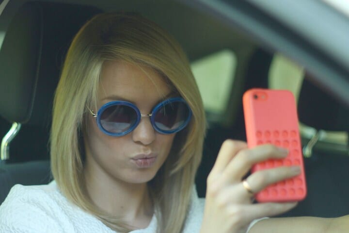 Selfie in auto