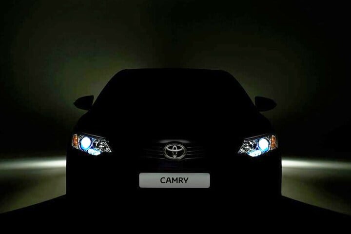 Toyota Camry teaser