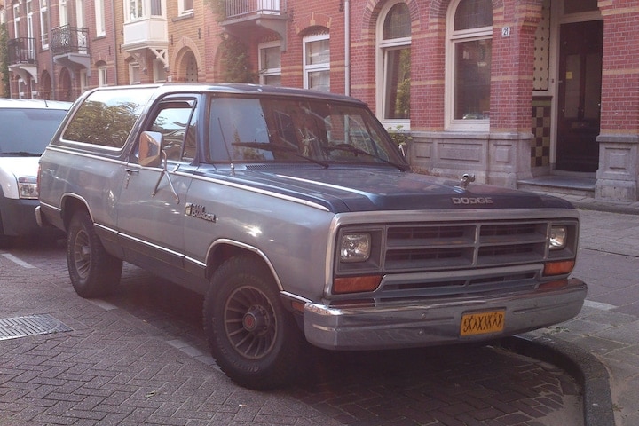 Dodge Ramcharger