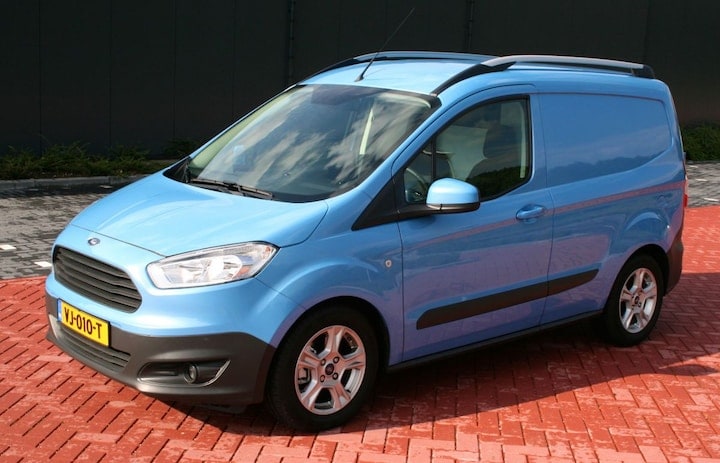 Ford Transit Courier 
