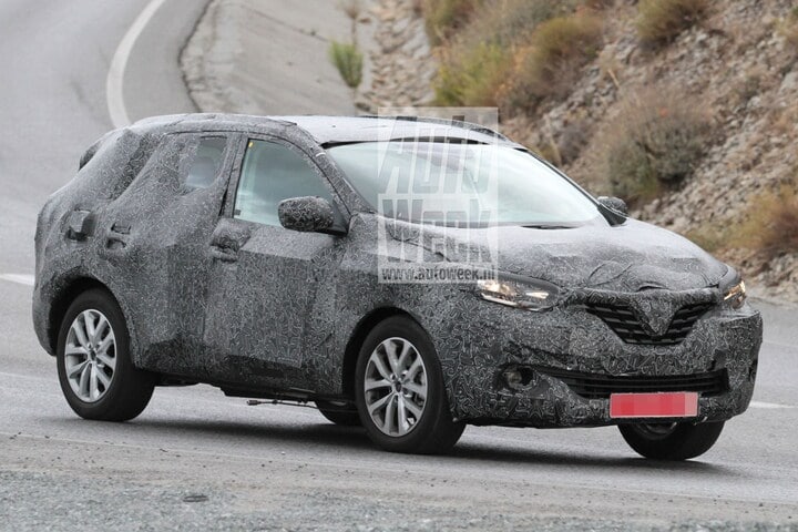 Renault SUV spyshots