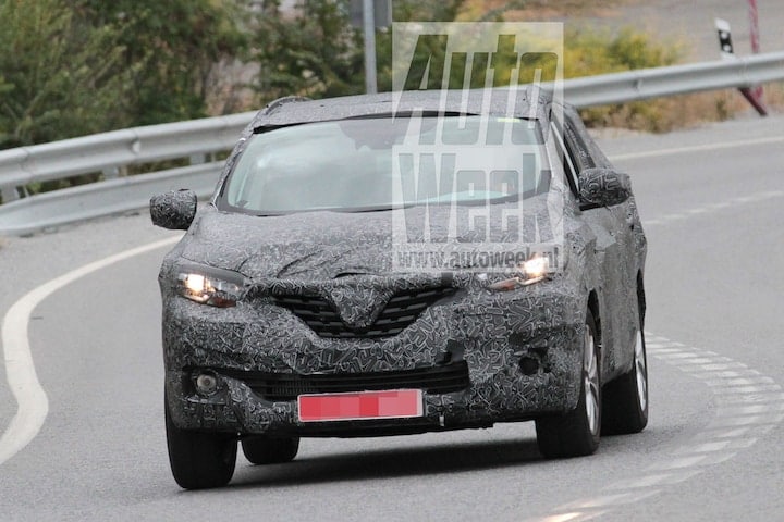 Renault SUV spyshots