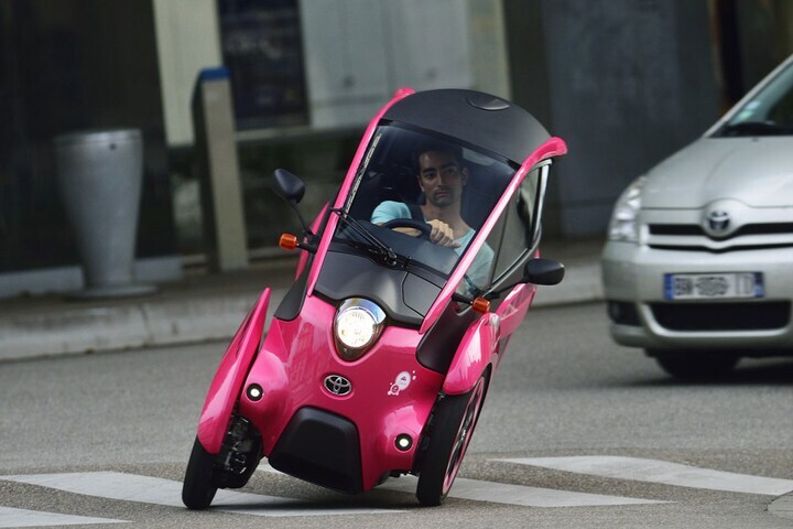 Toyota i-Road in Grenoble