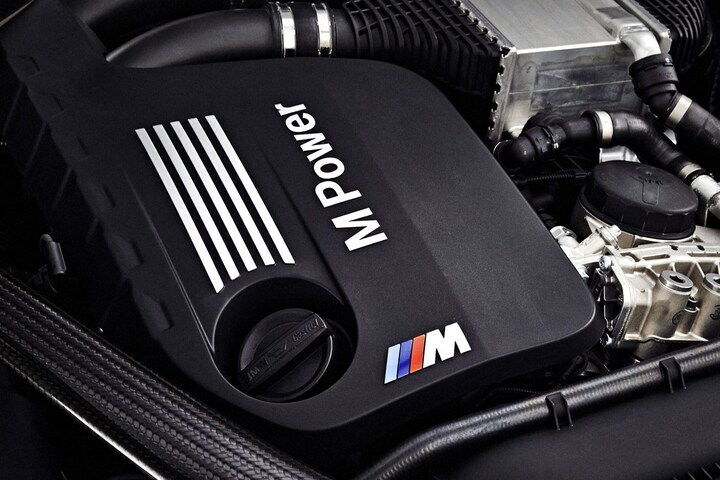 BMW M4 motor