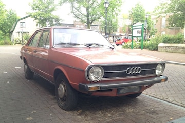 Audi 80 in het wild
