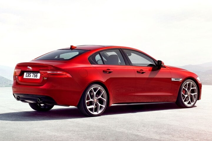 Jaguar XE