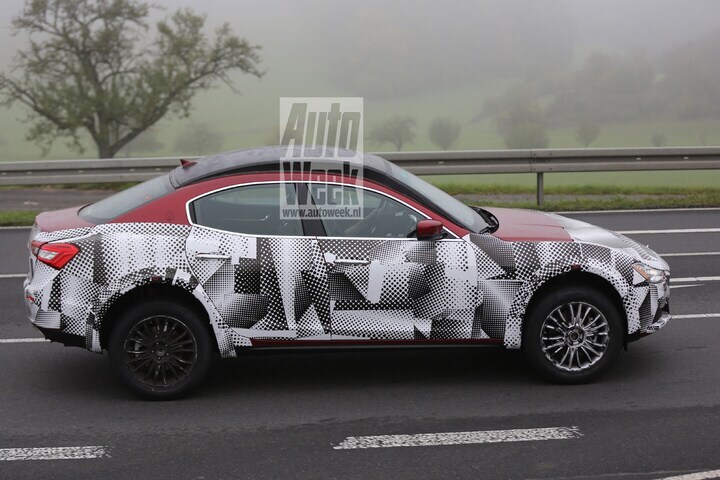 Maserati Levante SUV spy