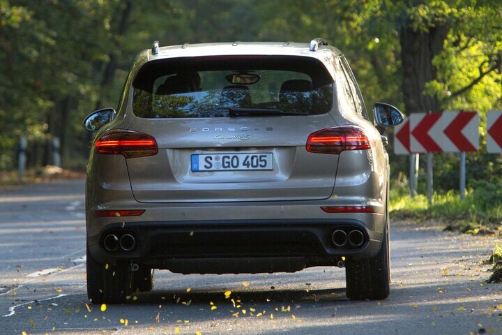 Porsche Cayenne S E-Hybrid