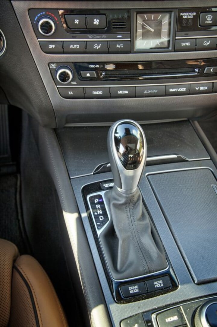 Hyundai Genesis