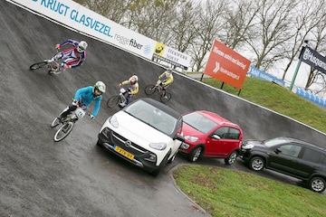 trio cross