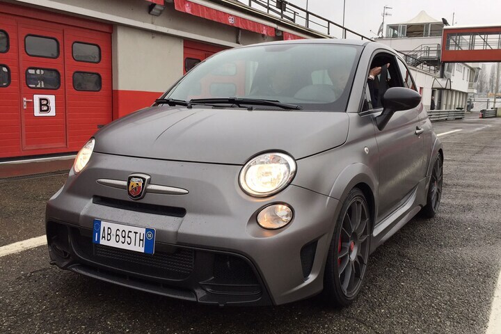 Abarth 695 Biposto
