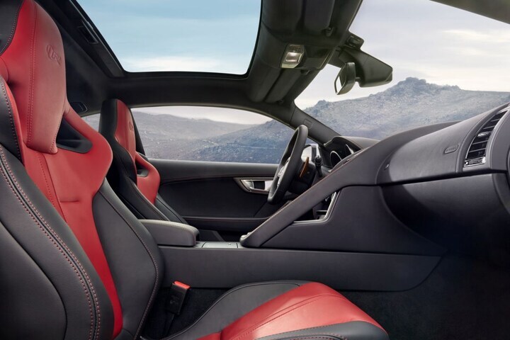 Jaguar F-type Coupé