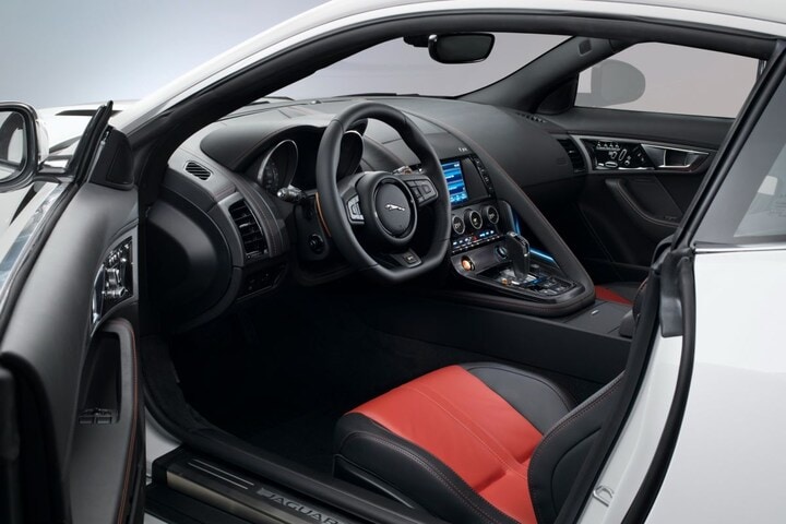 Jaguar F-type Coupé