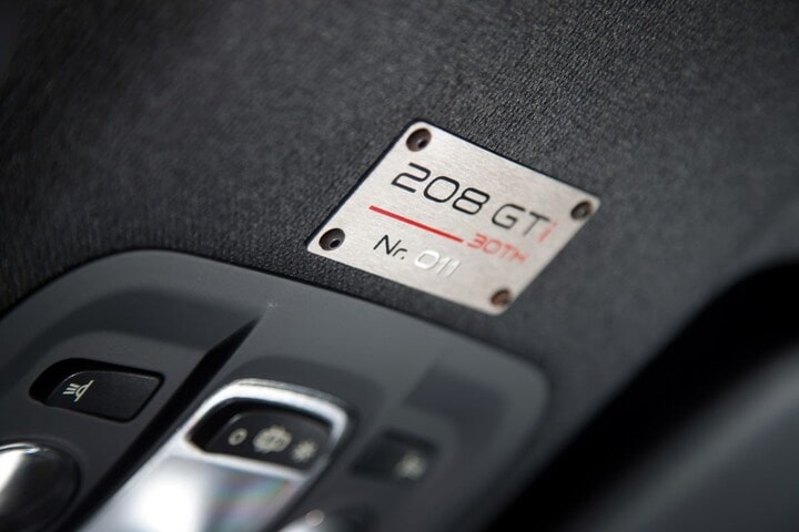 Peugeot 208 GTI 30th