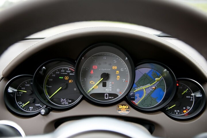 Porsche Cayenne S E-Hybrid