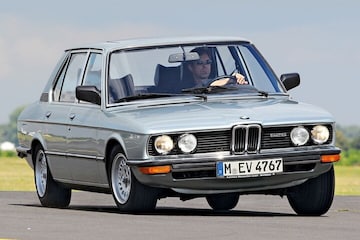 BMW 5-serie E12