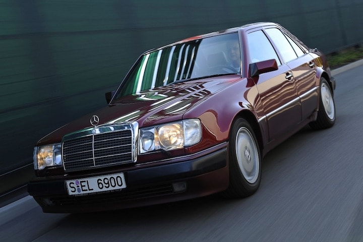 Mercedes-Benz 500E