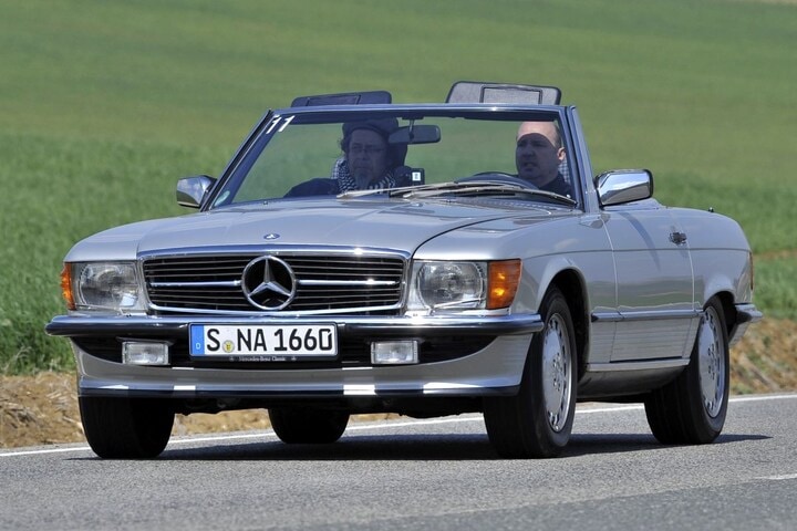 Mercedes-Benz SL R107