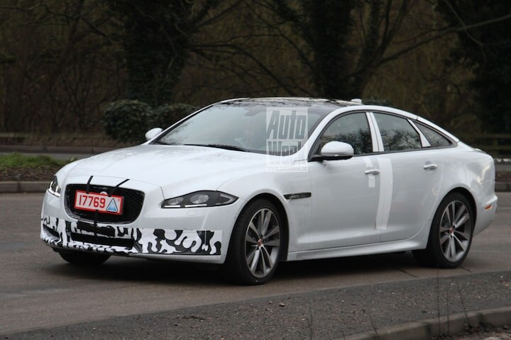 Jaguar XJ Facelift spyshots