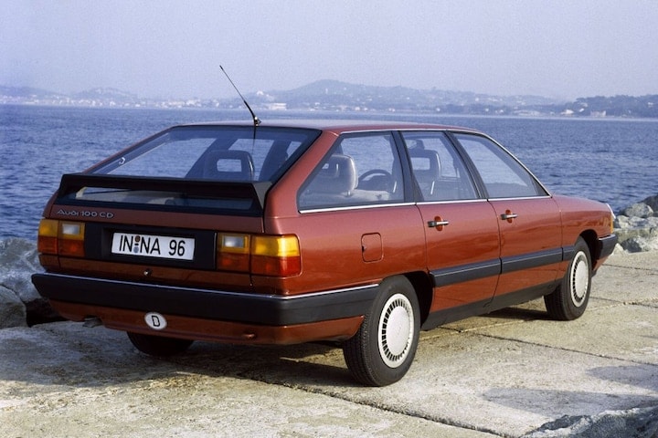 Audi 100