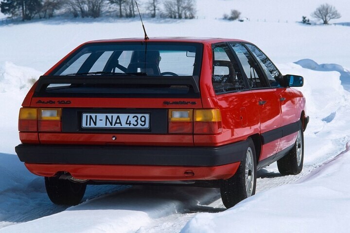Audi 100