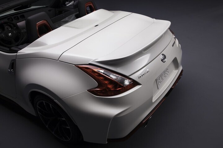 Nissan 370Z Nismo Roadster