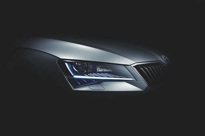 Skoda Superb teaser